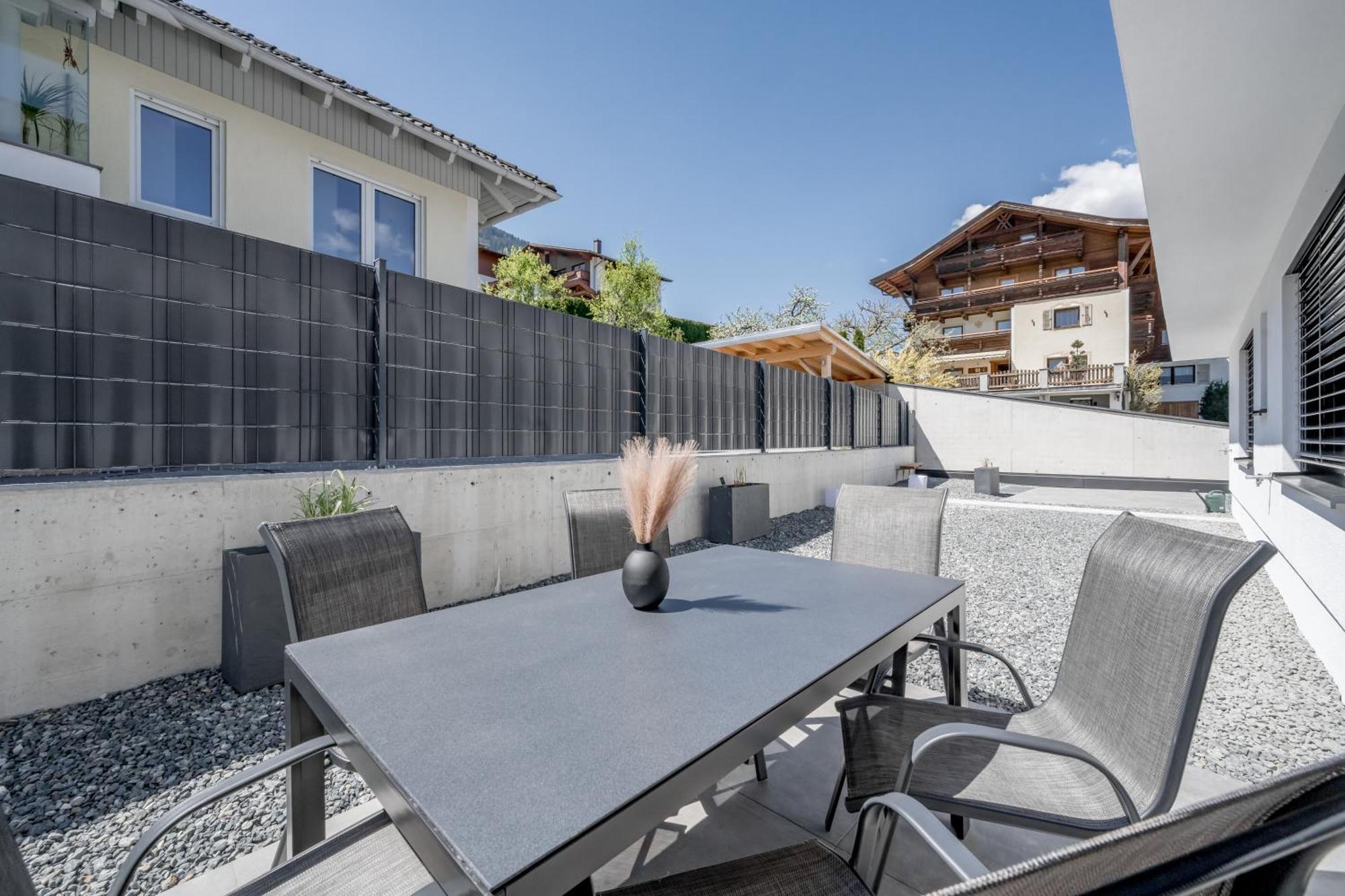 Mountain Moments Apartment Sautens Exterior photo